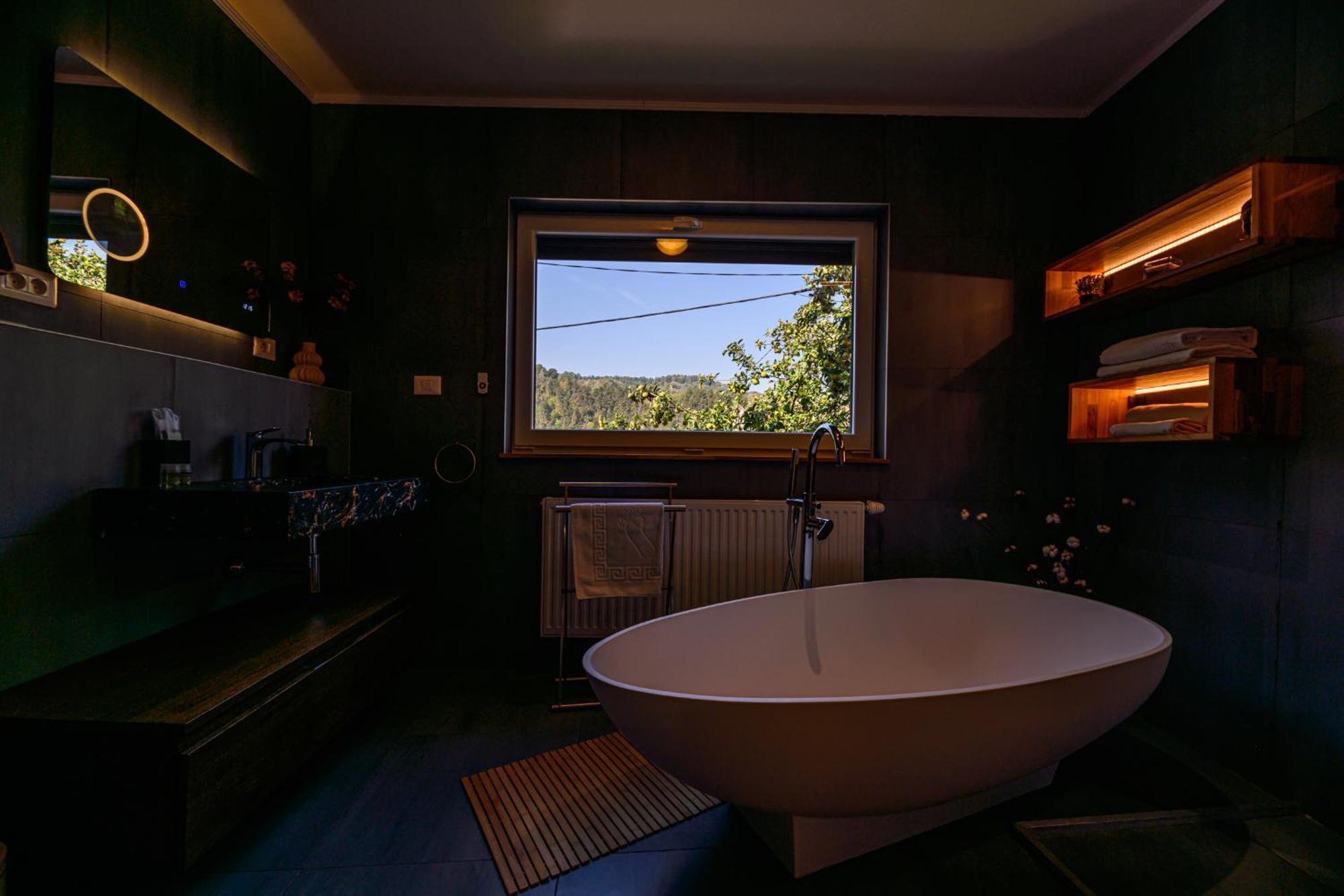 Holiday home Lagom - Hot Tub Hideout