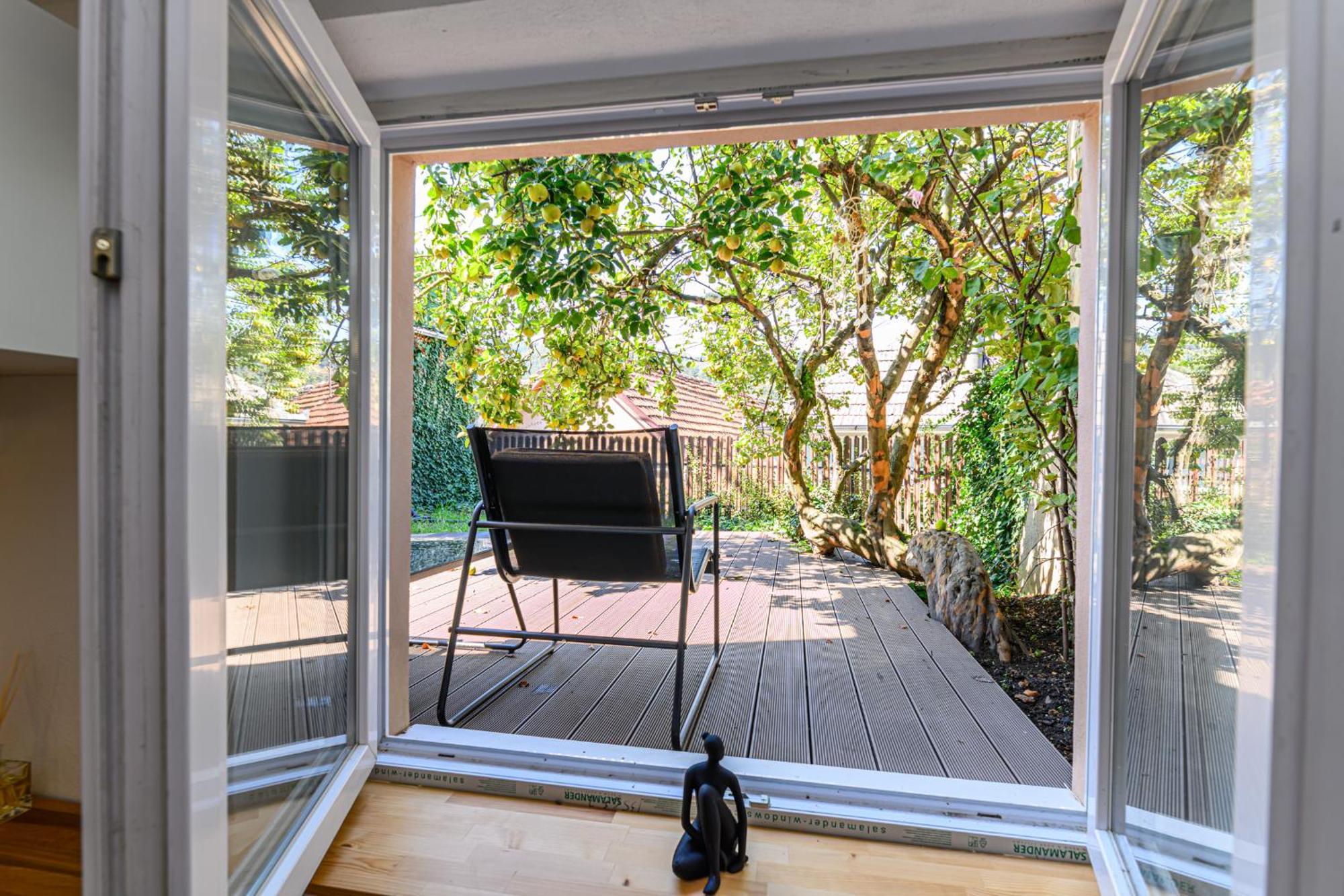 Lagom - Hot Tub Hideout *